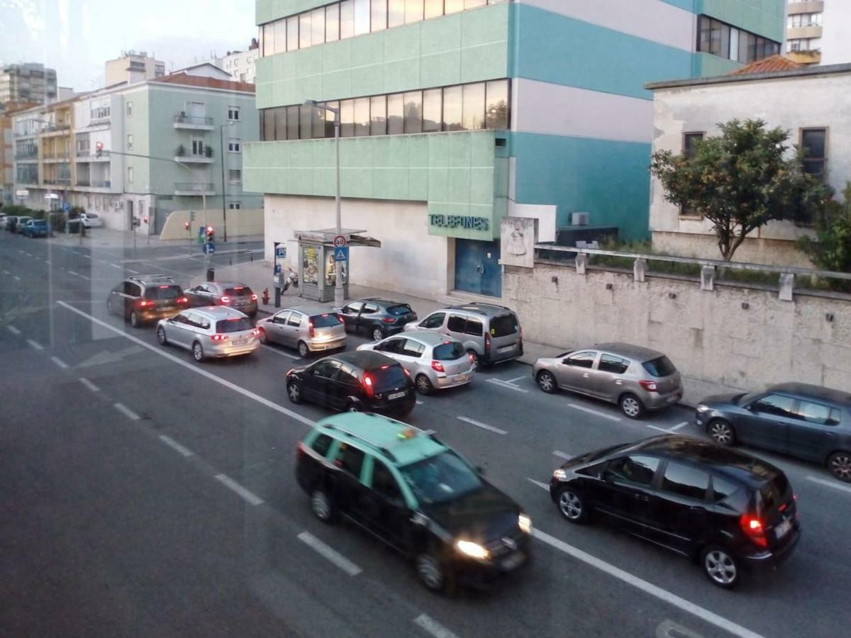 Famille Au Coeur De Lisbonne Apartment ภายนอก รูปภาพ